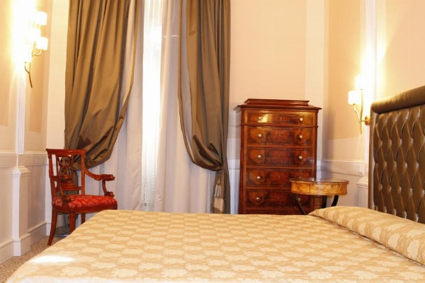 Boutique Hotel Trevi image 12